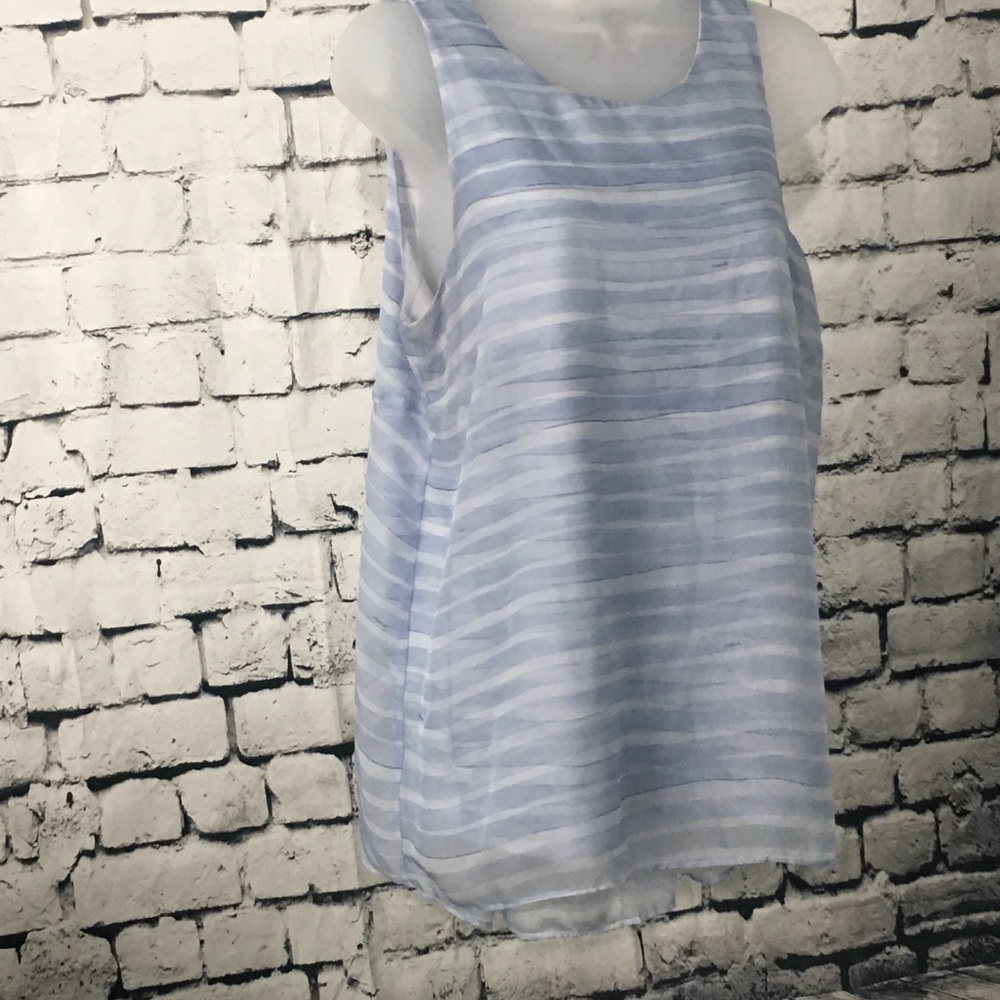 Vince Camuto blouse tunic